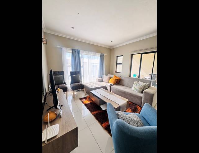3 BEDROOM SECTIONAL TITLE FOR SALE IN BEN FLEUR